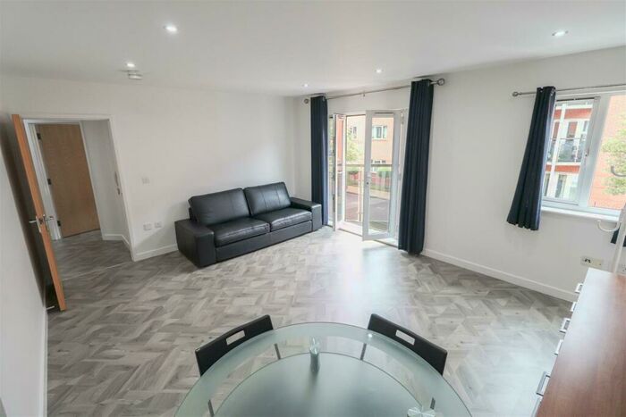2 Bedroom Apartment To Rent In Caister Hall, Conisbrough Keep, Coventry, CV1