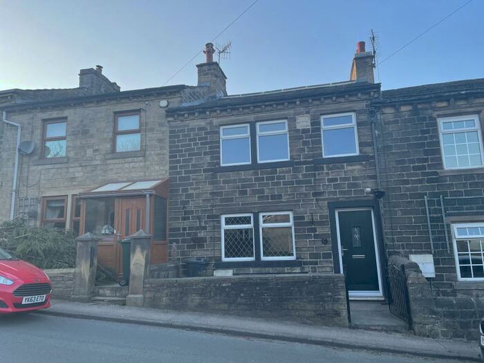 2 Bedroom House To Rent In Long Lane, Harden, Bingley, BD16