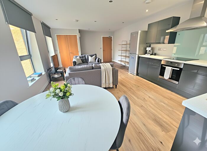 4 Bedroom Apartment To Rent In West One, Fitzwilliam Street, Sheffield, S1