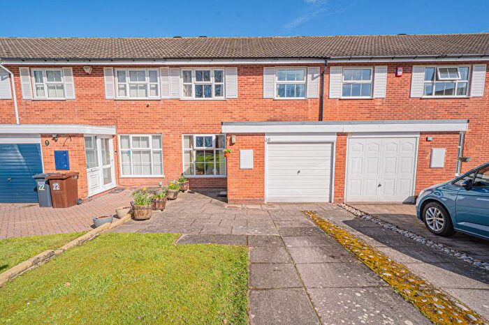 3 Bedroom Terraced House For Sale In St. Lawrence Close, Knowle, B93