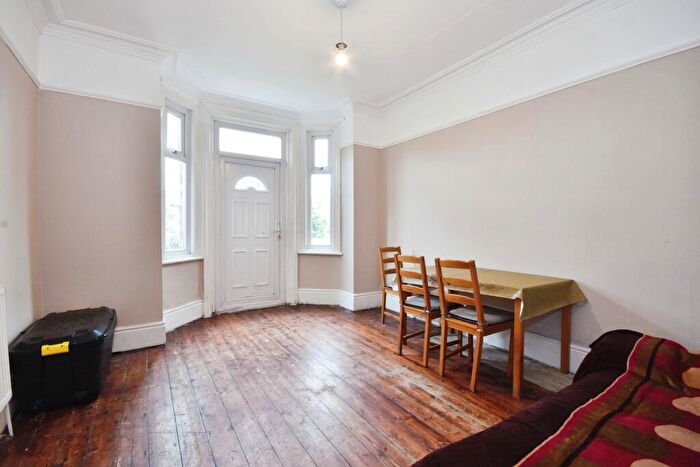 3 Bedroom Semi-Detached House For Sale In Clarendon Road West, Chorlton, Lancashire, M21