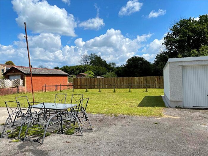 2 Bedroom Detached House For Sale In Station Road, Grovesend, Swansea, SA4