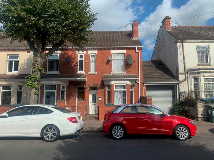 3 Bedroom End Of Terrace House To Rent In Churchill Avenue, Coventry, CV6