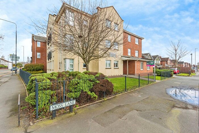 2 Bedroom Flat For Sale In New William Close, Partington, Manchester, Greater Manchester, M31