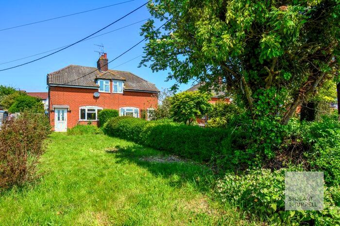 3 Bedroom Semi-Detached House For Sale In Beighton Road, Acle, Norfolk., NR13
