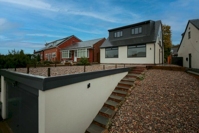 4 Bedroom Detached House To Rent In Chorley Road, Standish, Wigan, Lancashire, WN1