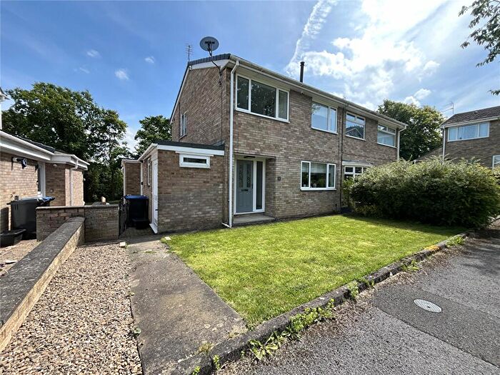 3 Bedroom Semi-Detached House For Sale In Edendale Crescent, Howden Le Wear, DL15