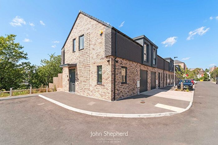 4 Bedroom End Terrace House For Sale In Parkes Avenue, Balsall Heath, Birmingham, West Midlands, B12