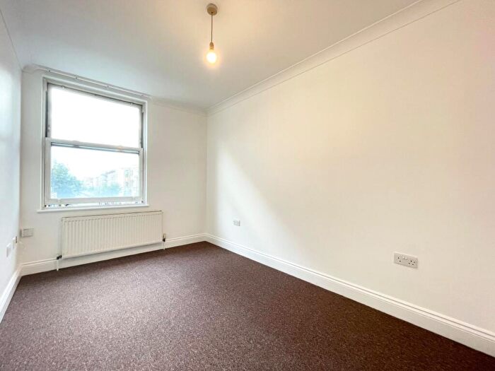 1 Bedroom Flat To Rent In Stroud Green Road, Finsbury Park, N4