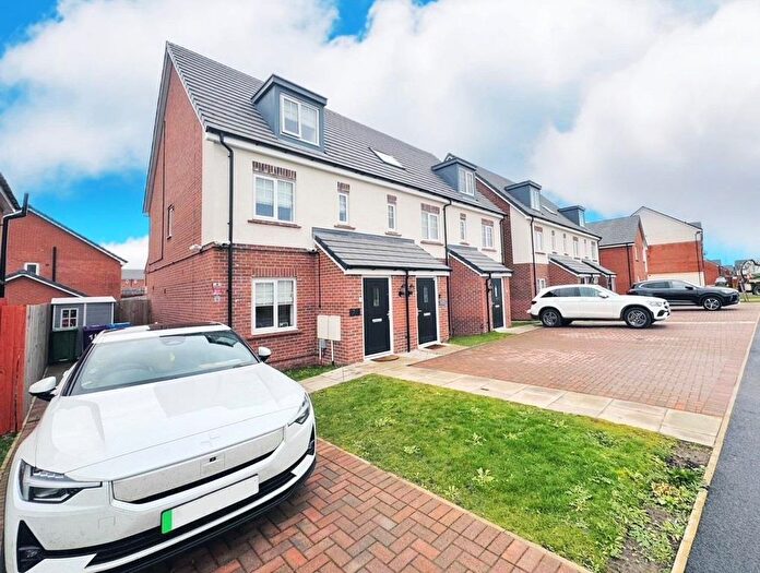 3 Bedroom Semi Detached House For Sale In Leith Way, Liverpool, L6