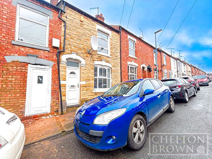 3 Bedroom Terraced House To Rent In Baker Street, Northampton, Northamptonshire, NN2