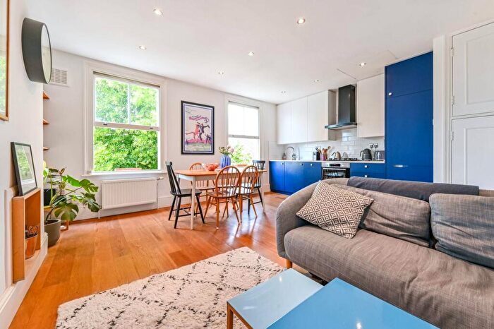1 Bedroom Flat To Rent In Englefield Road, De Beauvoir Town, London, N1