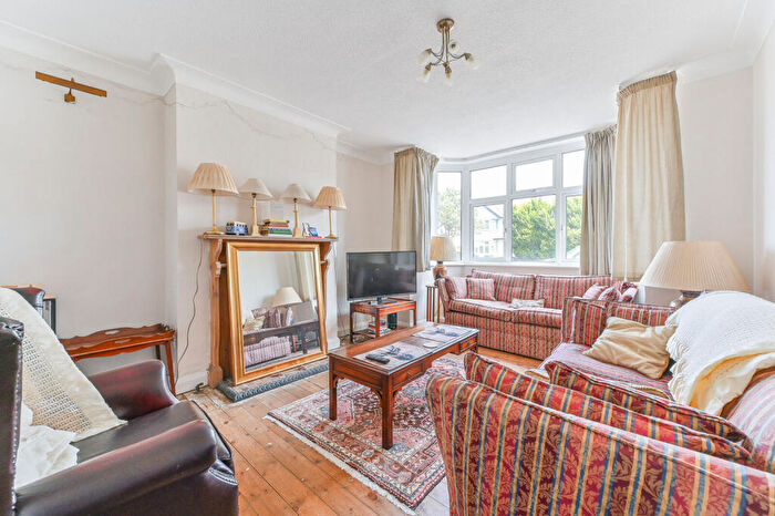 3 Bedroom Detached House For Sale In Manor Drive North, New Malden, KT3