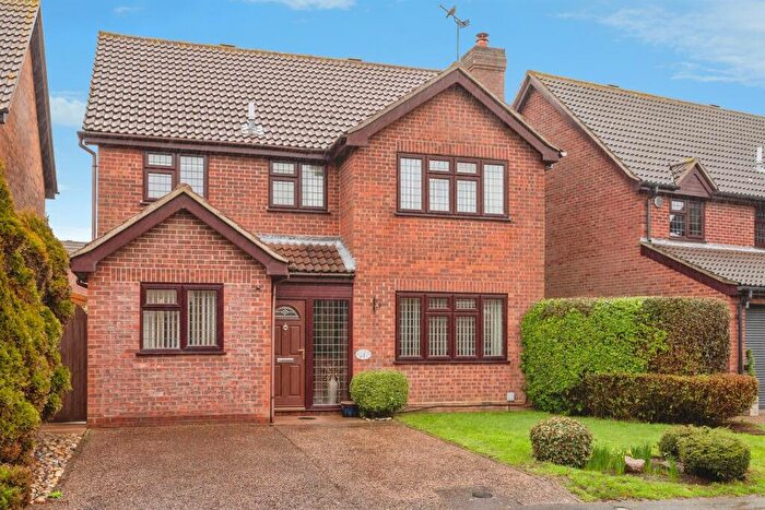 5 Bedroom Detached House For Sale In Humber Close, Caister-On-Sea, Great Yarmouth, NR30