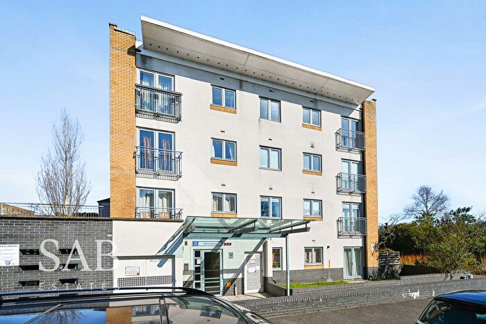 2 Bedroom Flat For Sale In Waxlow Way, Welford House Waxlow Way, UB5