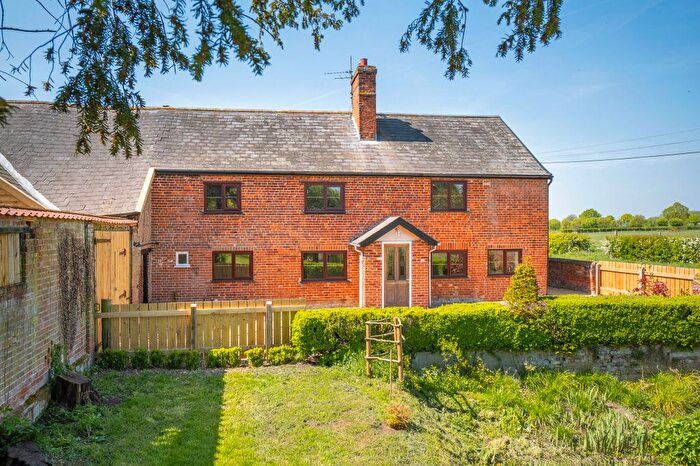 4 Bedroom Farmhouse To Rent In Semer, Ipswich, Suffolk, IP7