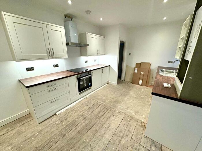 5 Bedroom Terraced House To Rent In Gloucester Road, Horfield, Bristol, BS7