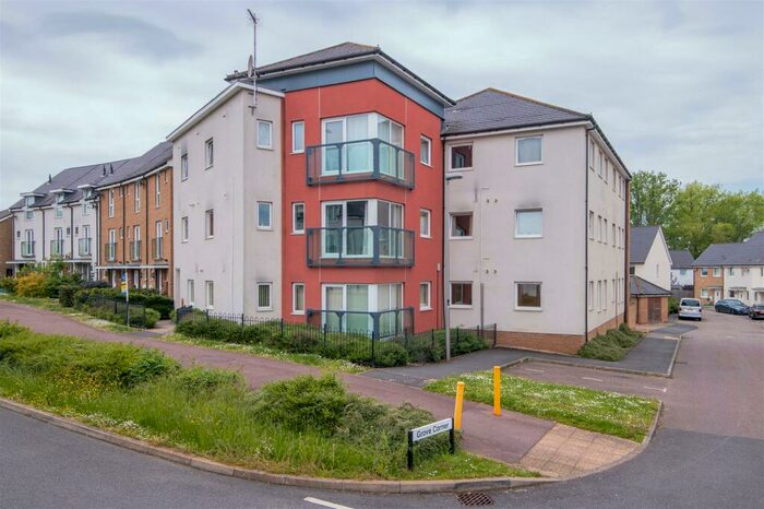 2 Bedroom Apartment To Rent In Top Fair Furlong, Redhouse Park, MK14