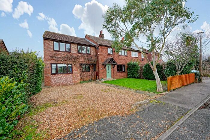 4 Bedroom Semi-Detached House For Sale In Beville, Woodwalton, Huntingdon, PE28