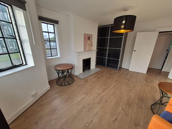 2 Bedroom Flat To Rent In Ealing Village, Ealing, London, W5