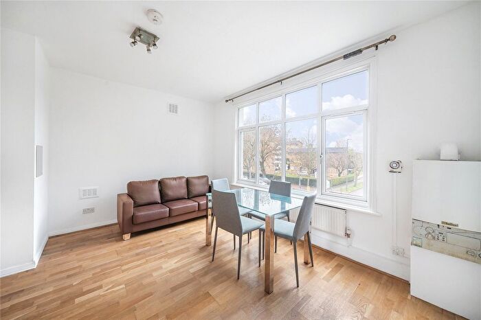1 Bedroom Flat To Rent In Aldrington Road, London, SW16