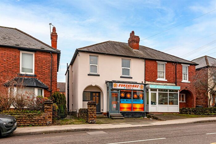 3 Bedroom Semi Detached House For Sale In Gedling Road, Carlton, Nottingham, NG4