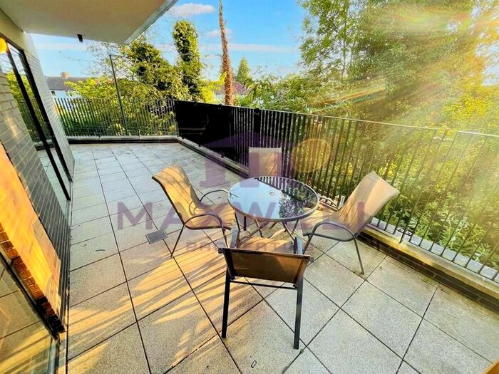 1 Bedroom Flat To Rent In Pearmaine House, Apple Grove, Harrow, HA2