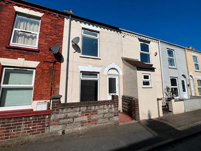 2 Bedroom Terraced House To Rent In Maygrove Road, Great Yarmouth, NR30