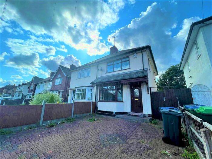 2 Bedroom Semi-Detached House To Rent In Crew Road, Wednesbury, WS10