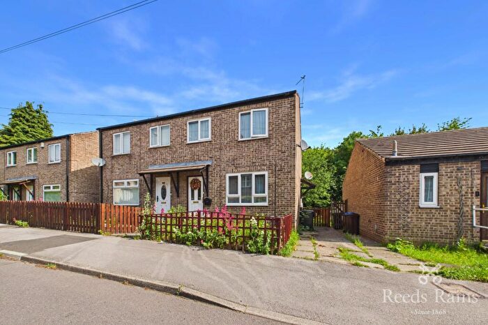 3 Bedroom Semi-Detached House To Rent In Walkley Street, Sheffield, South Yorkshire, S6
