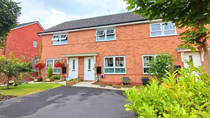 2 Bedroom Terraced House For Sale In Hawthorn Road, Clitheroe, BB7
