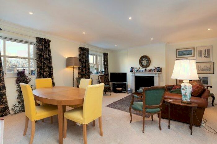 2 Bedroom Flat To Rent In Hugh Street, London, SW1V