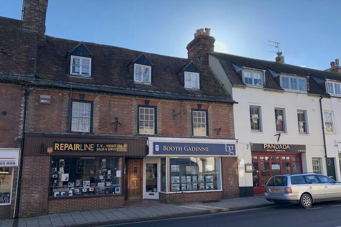 1 Bedroom Flat To Rent In West Street, Wareham, BH20