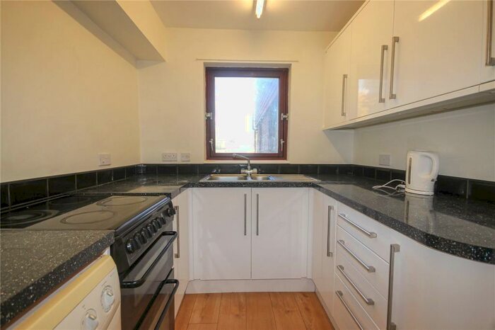 2 Bedroom Apartment To Rent In Jeffreys Court, Marina Gardens, Bristol, BS16