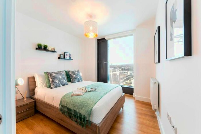 1 Bedroom Flat To Rent In Station Road, London, London, SE13