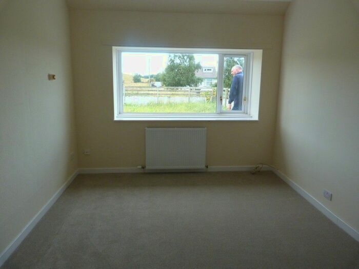 3 Bedroom Cottage To Rent In Elgin, IV30