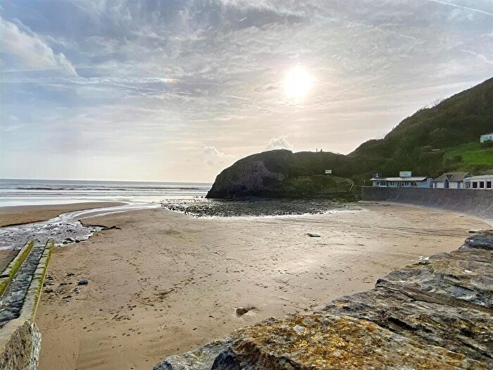 2 Bedroom Flat For Sale In The Waterfront, Marsh Road, Pendine, Laugharne, Carmarthen, SA33