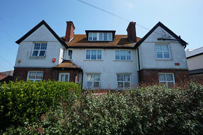 3 Bedroom Maisonette For Sale In Comorin, Cliff Road, Birchington, CT7