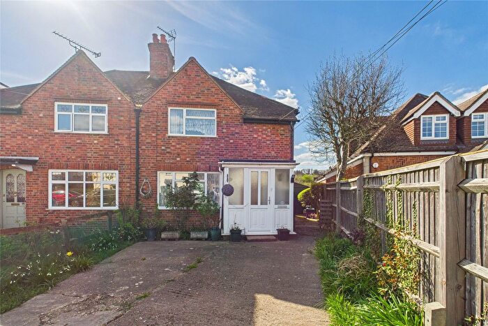 3 Bedroom Semi-Detached House For Sale In Whyteladyes Lane, Cookham, Maidenhead, Berkshire, SL6