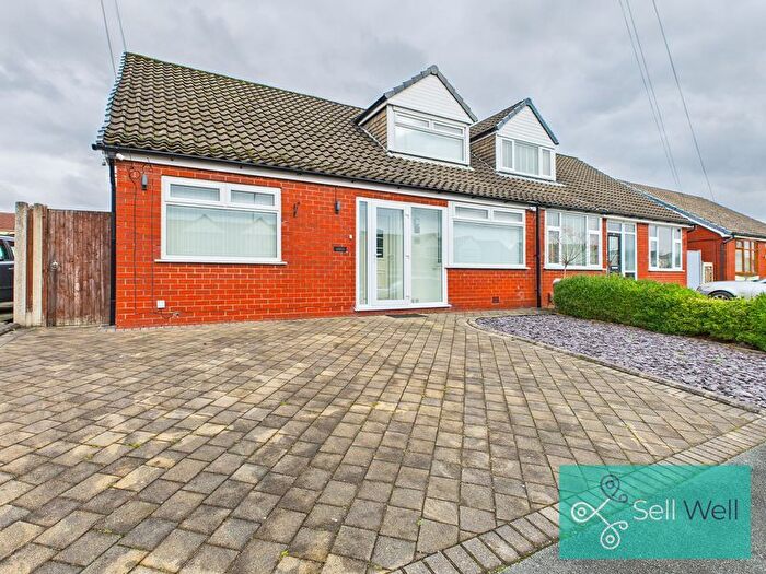 4 Bedroom Semi-Detached House For Sale In Queensway, Worsley, Manchester, M28