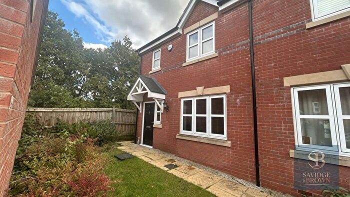 3 Bedroom Semi-Detached House To Rent In Hopkinson Close, Alfreton, DE55