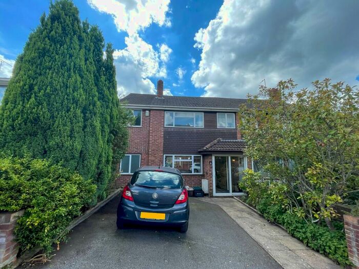 4 Bedroom House To Rent In Dundridge Lane, St George, Bristol, BS5