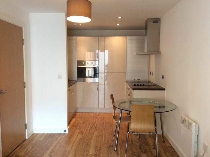 1 Bedroom Flat To Rent In Plaza Boulevard, Liverpool, L8