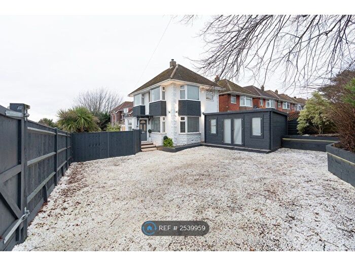 5 Bedroom Detached House To Rent In Estwood Norris Hill, Southampton, SO18