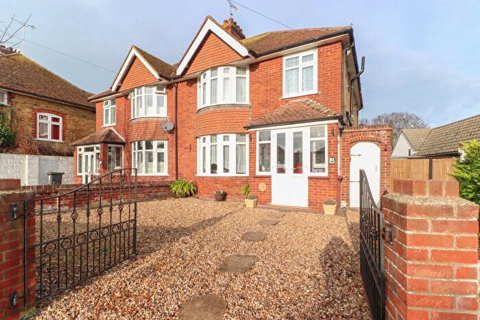 3 Bedroom Semi-Detached House For Sale In Alpha Road, Birchington, CT7