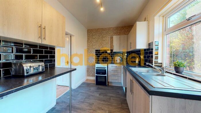 3 Bedroom Terraced House To Rent In Albert Gardens, Halifax, HX2