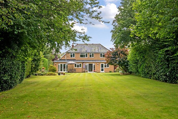 5 Bedroom Detached House For Sale In Botley Road, Ley Hill, Chesham, HP5