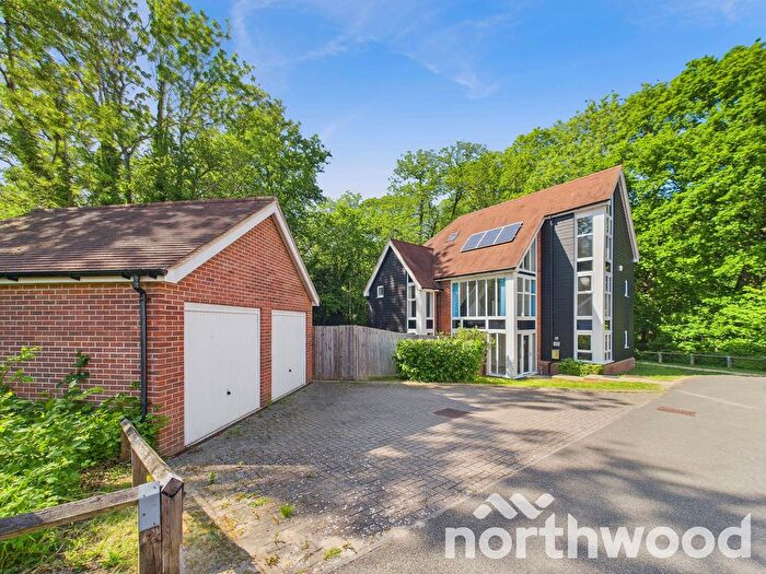4 Bedroom Detached House To Rent In Campion Close, Ashford, TN25