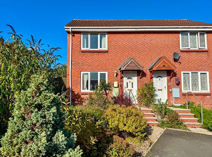 3 Bedroom Semi Detached House For Sale In Orchid Vale, Kingsteignton, Newton Abbot, TQ12