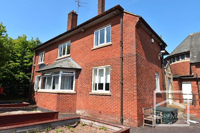 3 Bedroom Flat To Rent In Bayfield Terrace, Drumchapel, G15